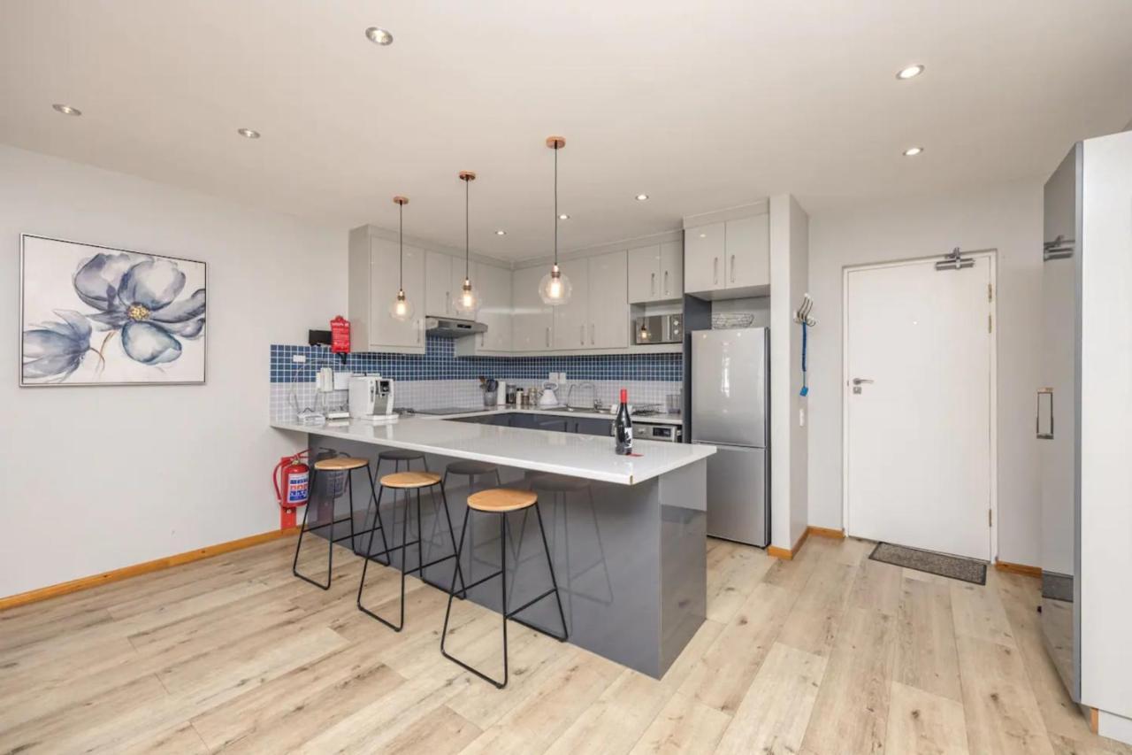 1bedroom With Tablemountain View